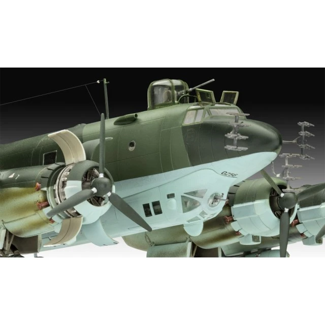 Μοντέλο συναρμολόγησης, Revell, αεροσκάφος Focke-Wulf Fw 200 C-5/C-8, 240 ανταλλακτικά
