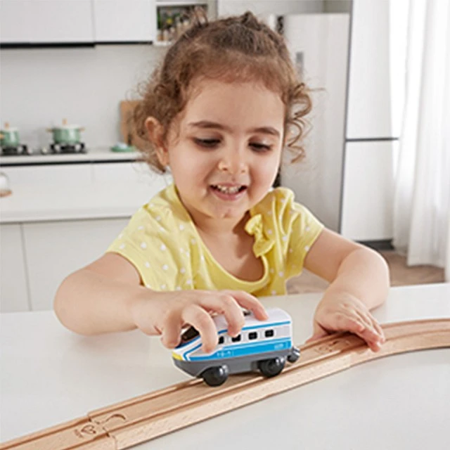 Υπεραστική ατμομηχανή με μπαταρία, Hape, 12 x 4 x 5 cm, Μπλε