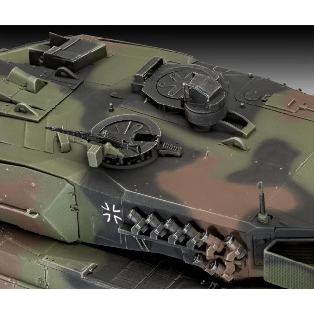 Δεξαμενή συναρμολογημένου μοντέλου Leopard 2A6/A6NL, 222 εξαρτημάτων