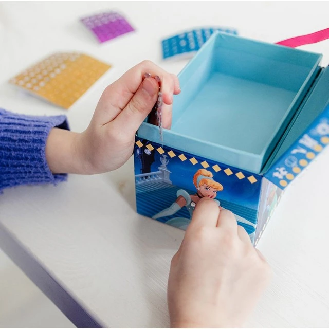 Disney Princess Creative Kit, Διακοσμήστε τη δική σας κοσμηματοθήκη