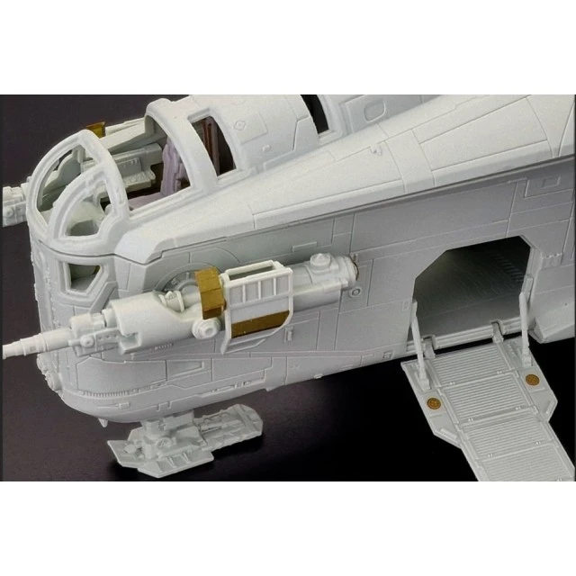 Star Wars The Mandalorian Razor Crest Platinum Edition Buildable Model, 143 Pieces