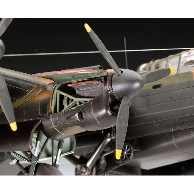 Μοντέλο συναρμολόγησης, Revell, αεροσκάφος Lancaster B.III DAMBUSTERS, 224 ανταλλακτικά