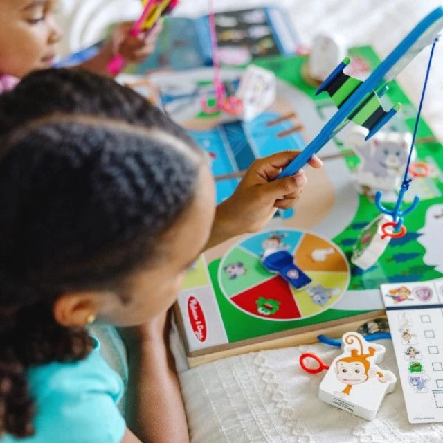 Melissa & Doug - Αναδιπλούμενη επιφάνεια παιχνιδιού - Κατάσκοποι