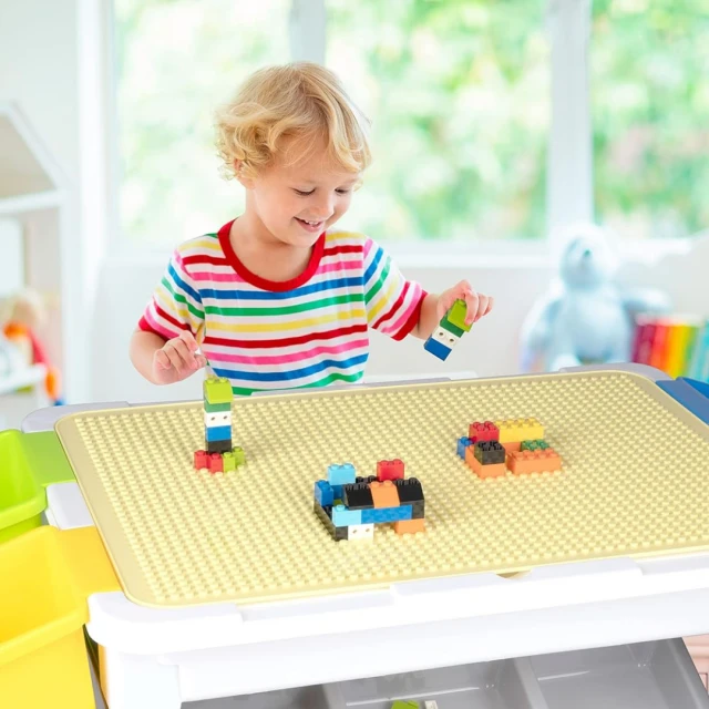 Παιδικό τραπέζι Eddy Toys με κατασκευή, 300 τεμάχια
