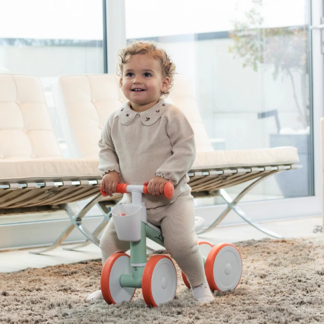 Chillafish Quadi Racer CPQR01BRE Ride on Toy BREEZE