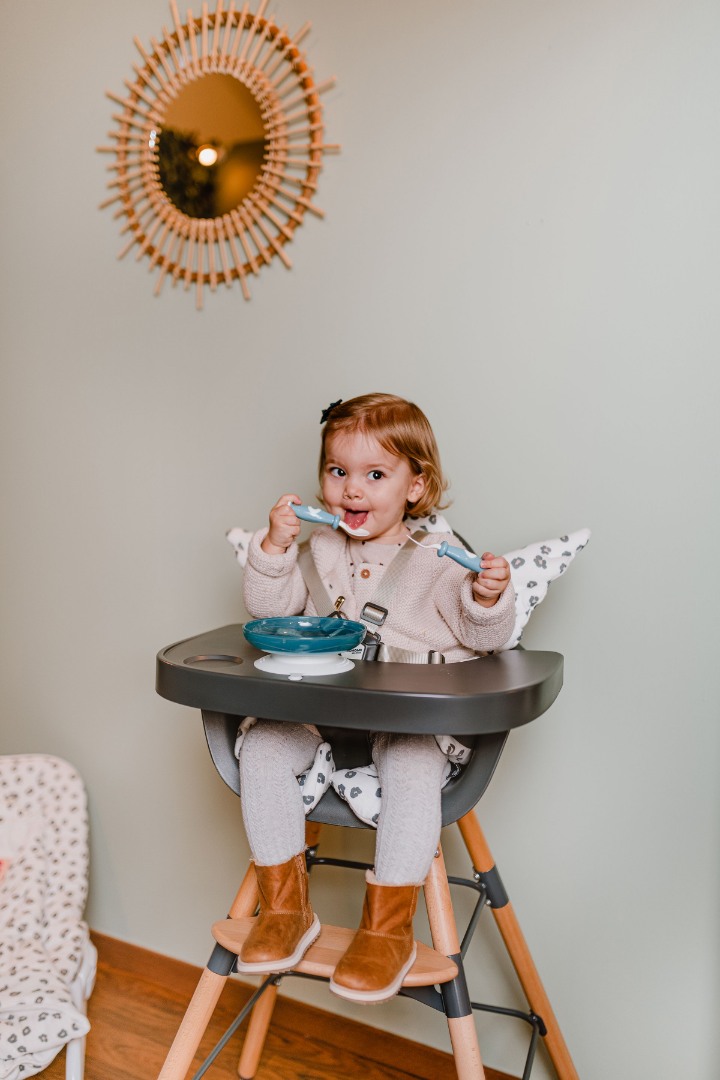 Καθρέφτης από ρατάν Fondi 60 cm