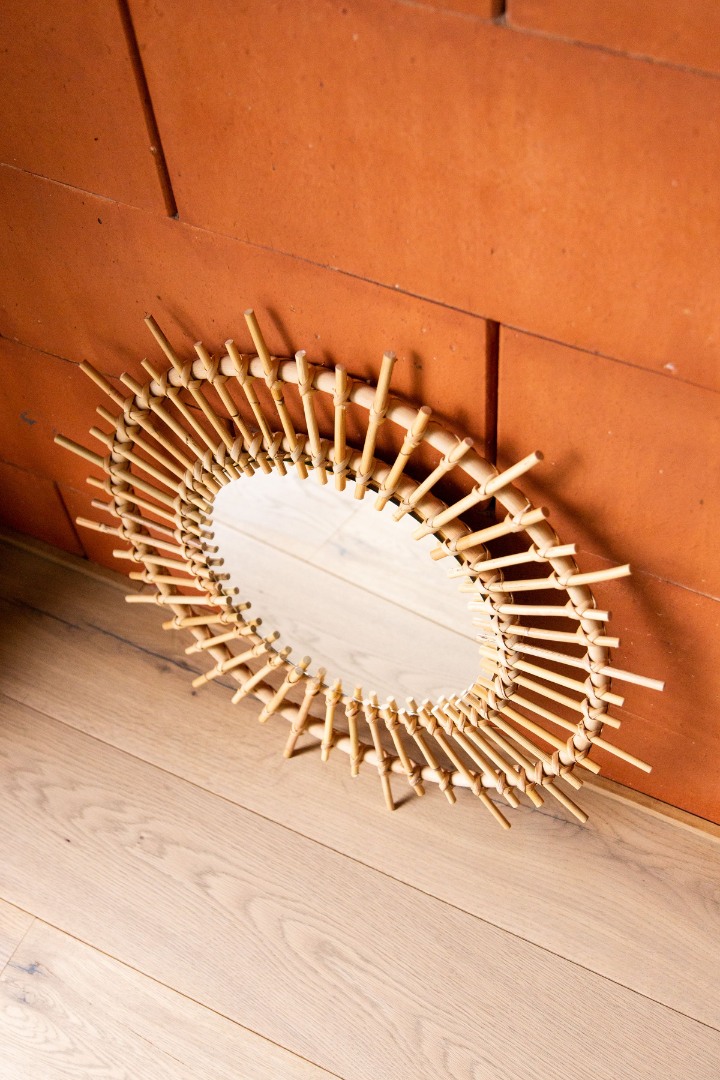 Καθρέφτης από ρατάν Fondi 60 cm