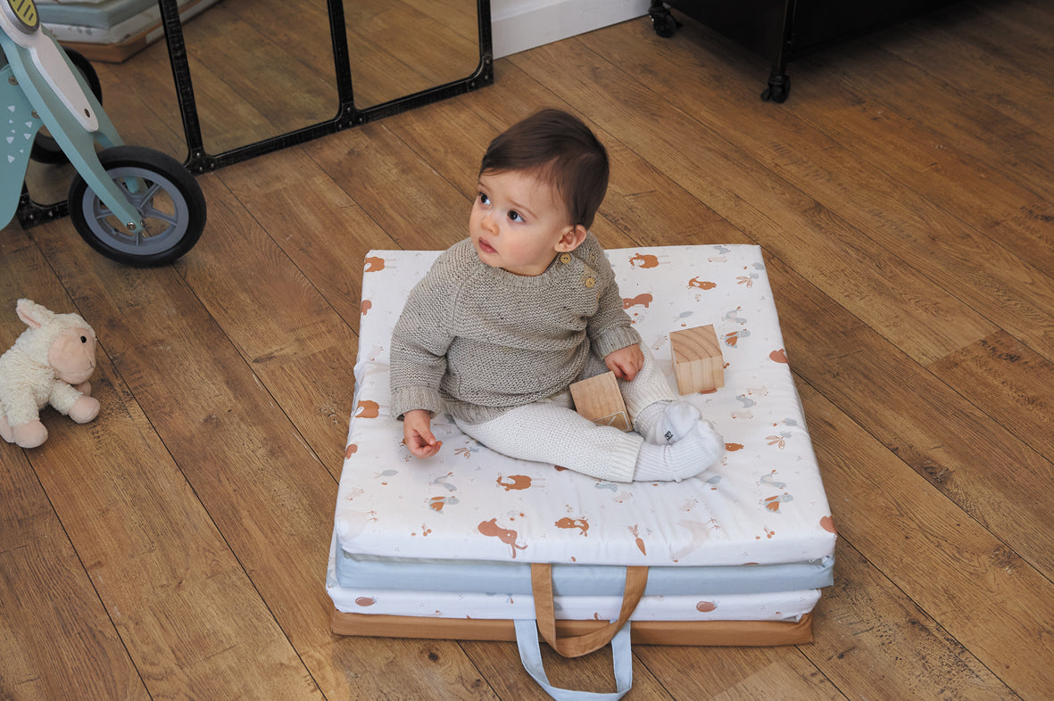 Smart Mat 3 In 1 - Play Mat, Movable Mattress And Barbaron, Small Farmer Tineo