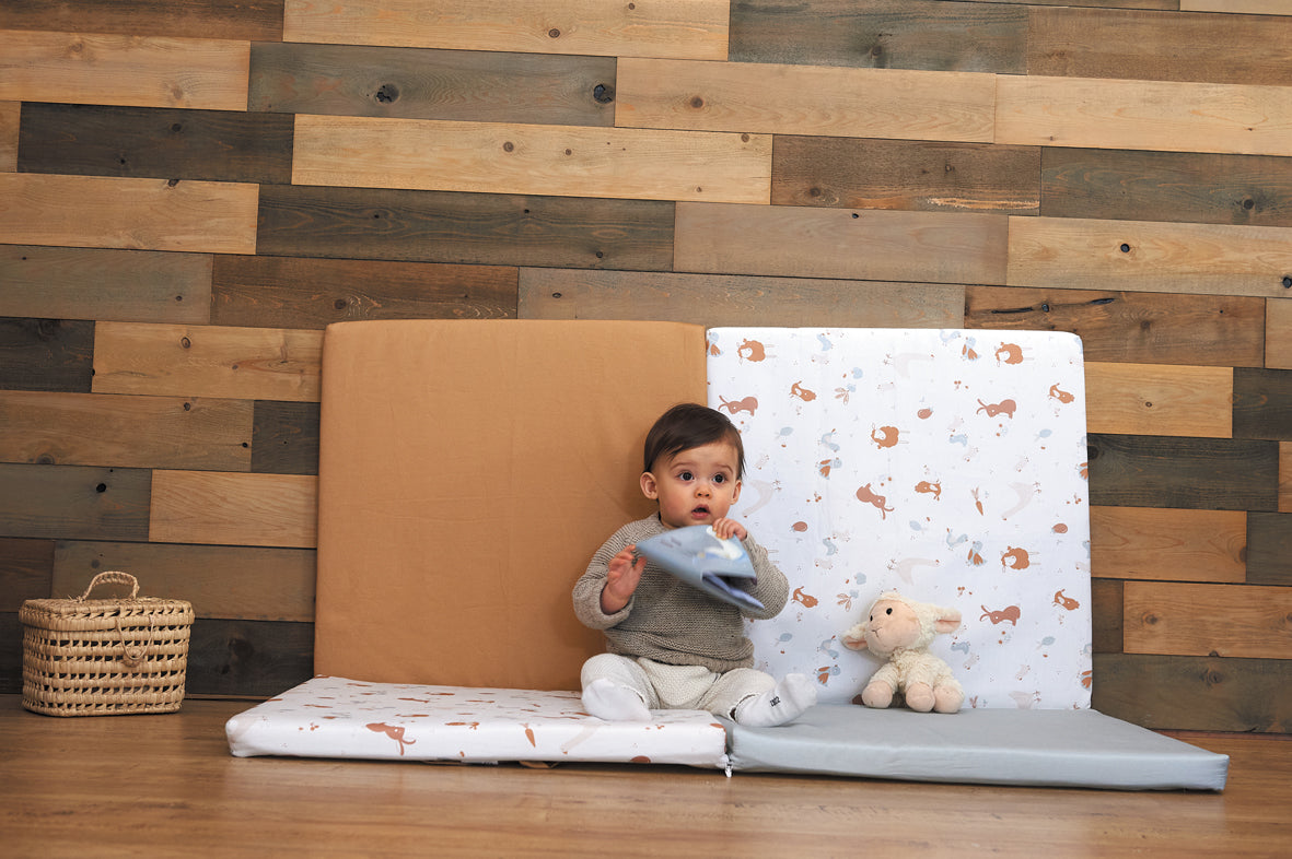 Smart Mat 3 In 1 - Play Mat, Movable Mattress And Barbaron, Small Farmer Tineo