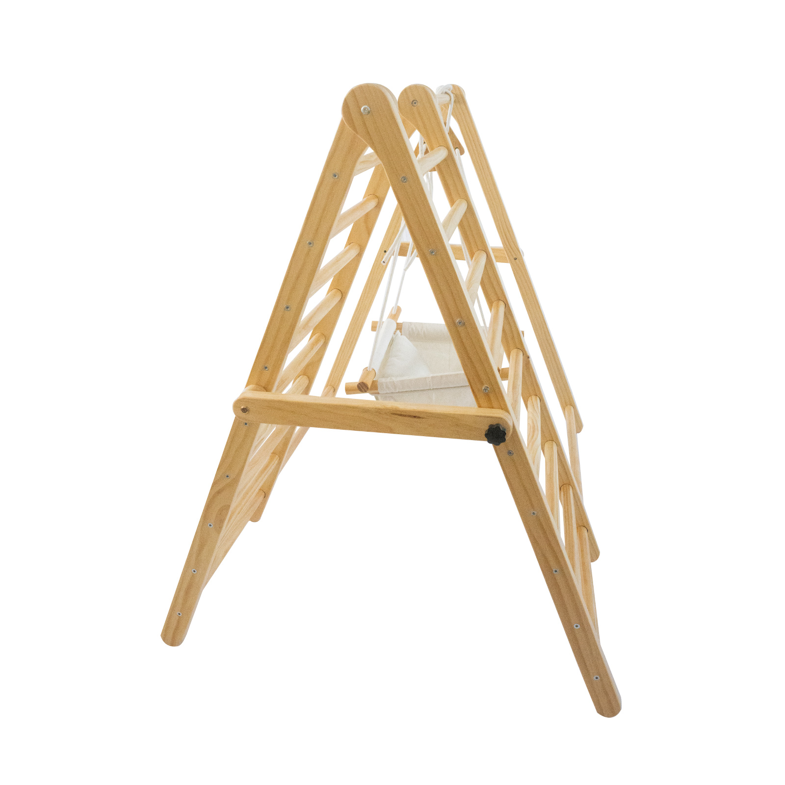 Ξύλινη σκάλα αναρρίχησης και κούνια