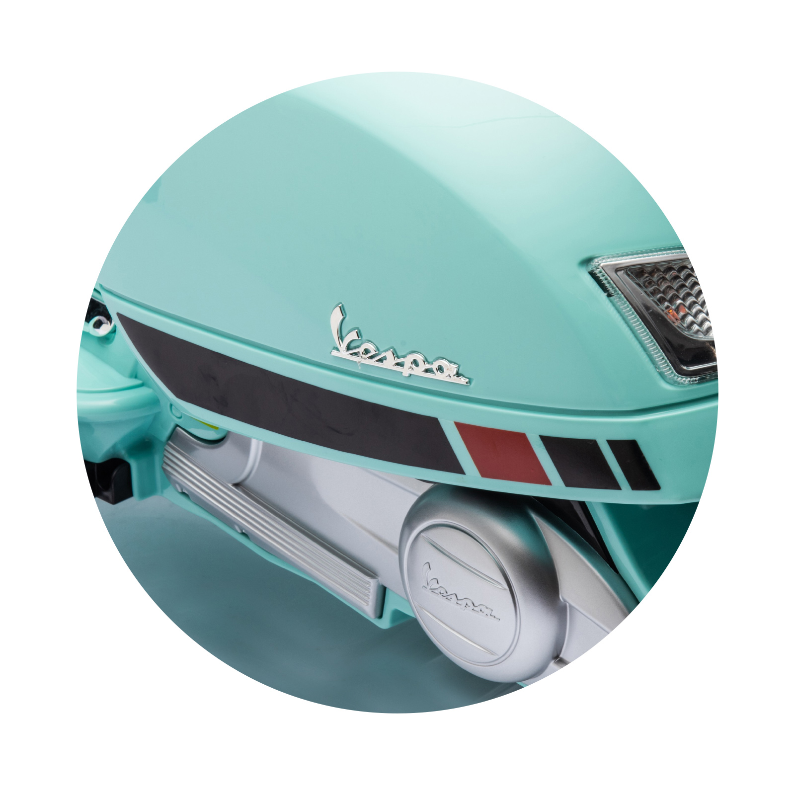 Ηλεκτρική μοτοσικλέτα Vespa GTS Super green