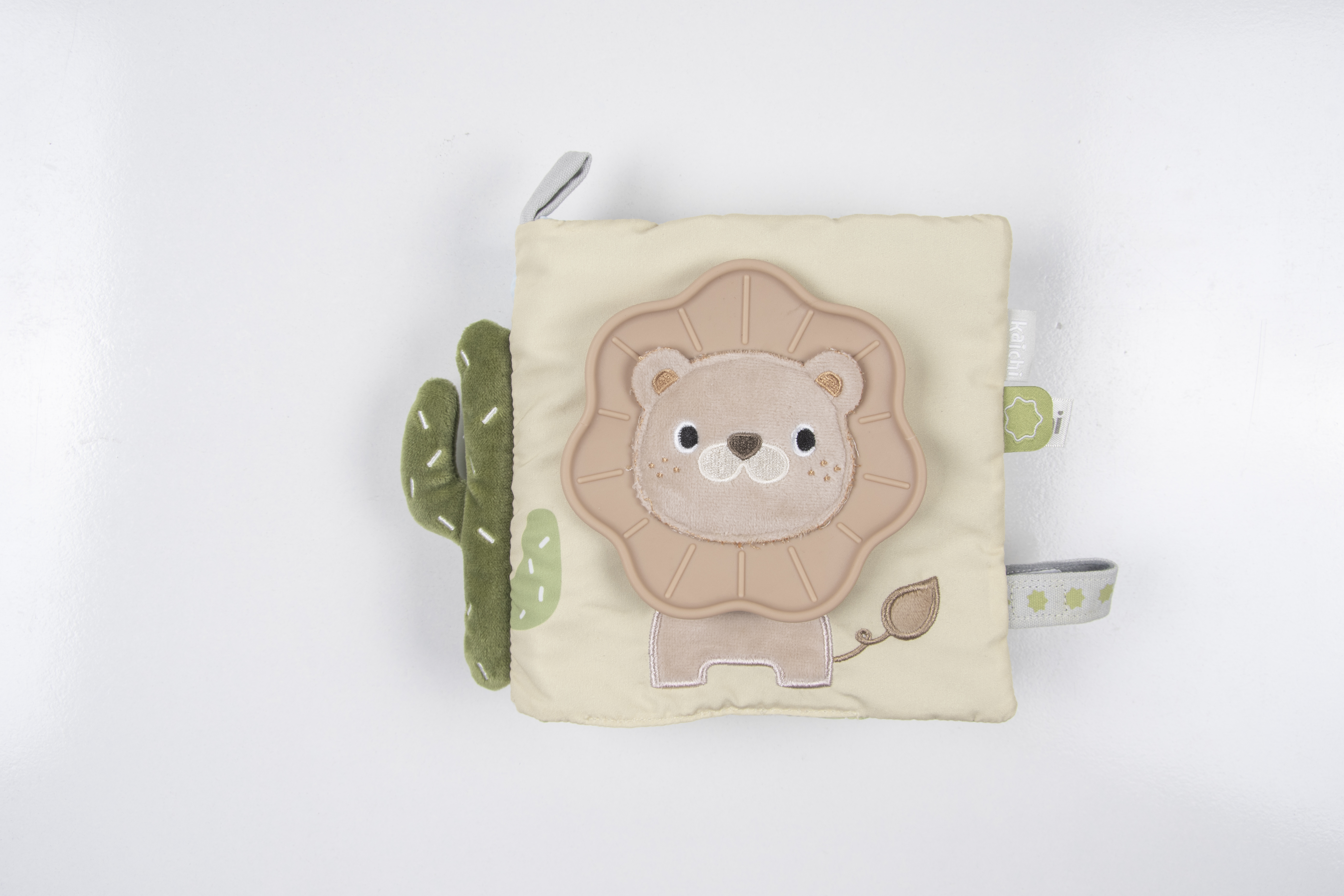 Παιδικό βιβλίο υφασμάτων "Λιοντάρι"