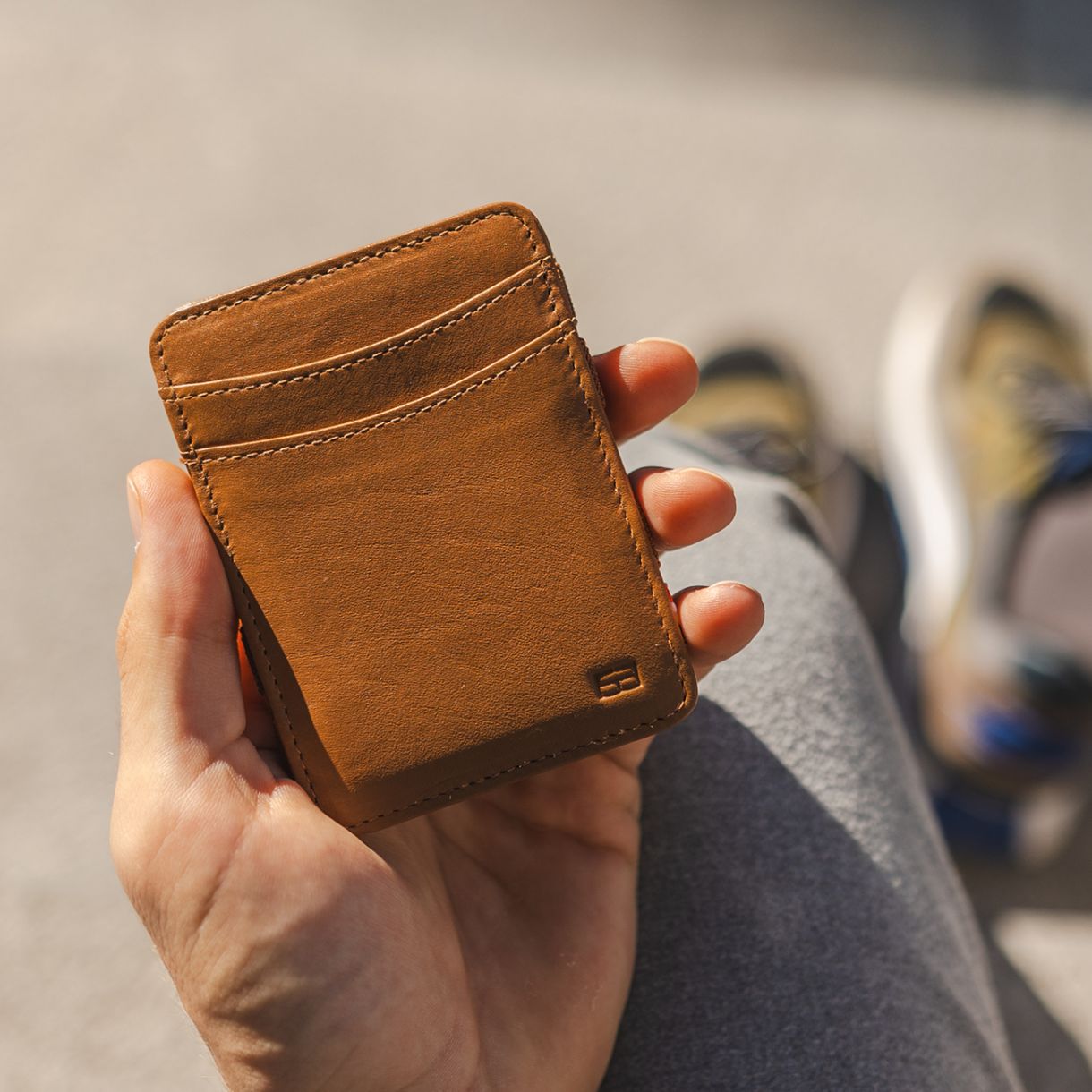 Πορτοφόλι Urban Magic σε χρώμα κονιάκ