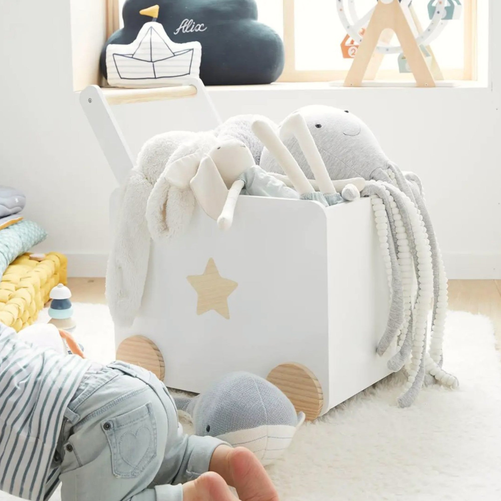 Παιδικό κουτί παιχνιδιών GINGER HOME με ρόδες και λαβή ώθησης, Ξύλινο, Λευκό, 38x45x54 cm.