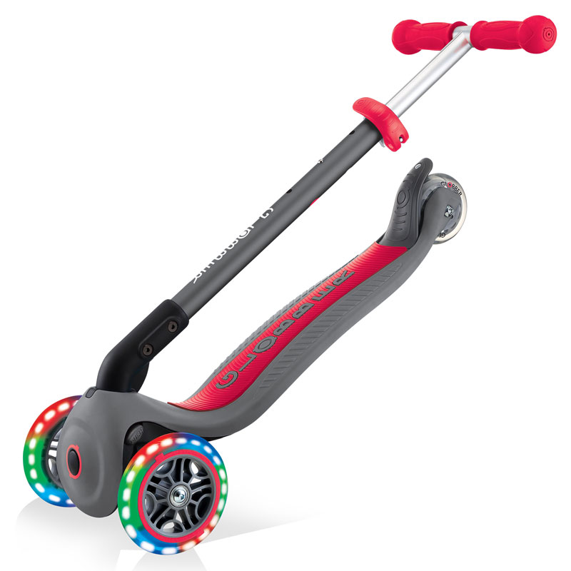 Globber Primo Foldable Lights γκρι-κόκκινο αναδιπλούμενο σκούτερ με φωτεινούς τροχούς