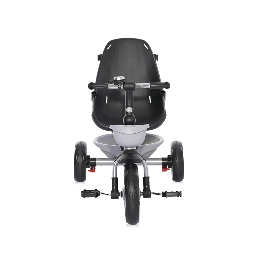 Γκρι τρίκυκλο ταξιδιού