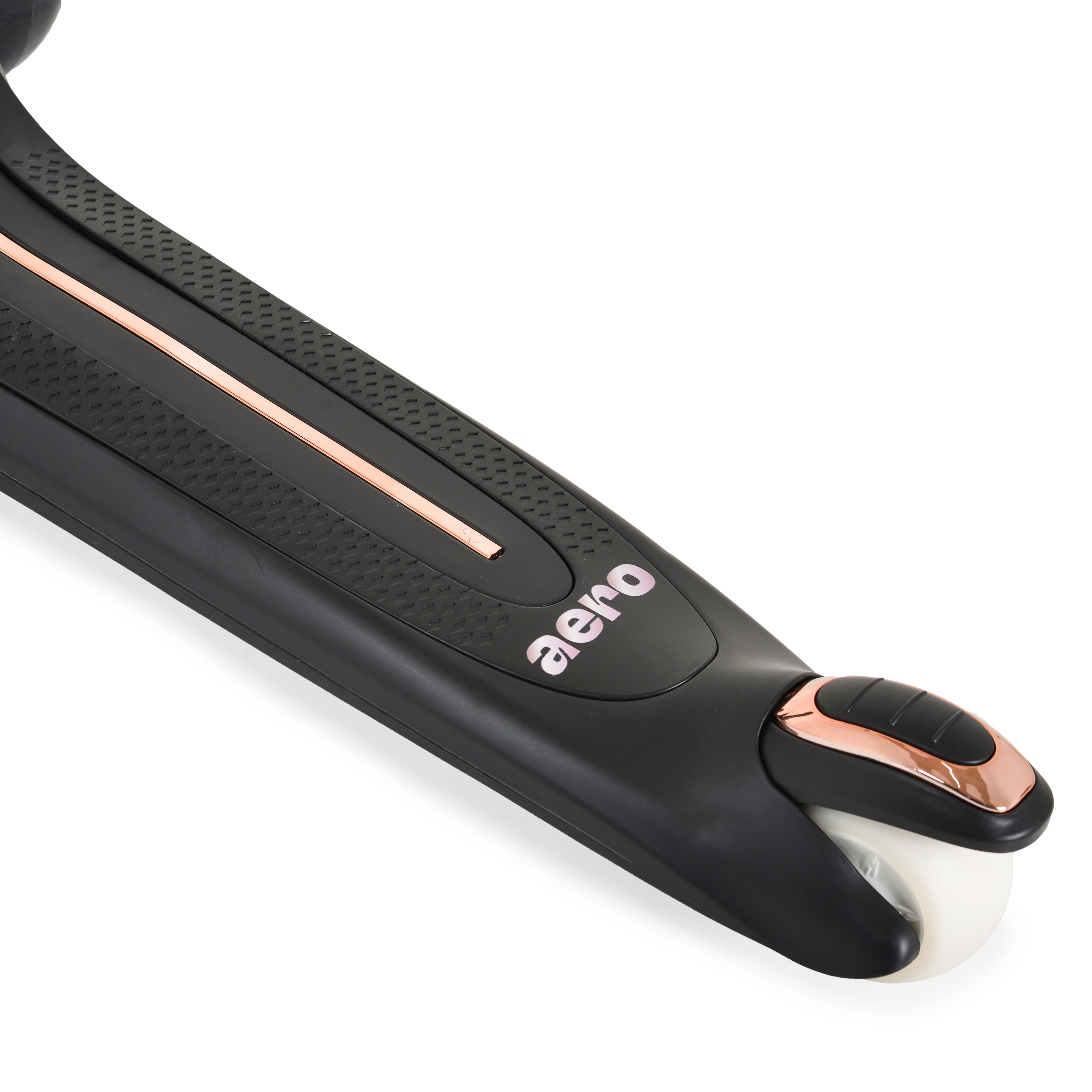 Aero Scooter σε χρώμα άνθρακος-μαύρο