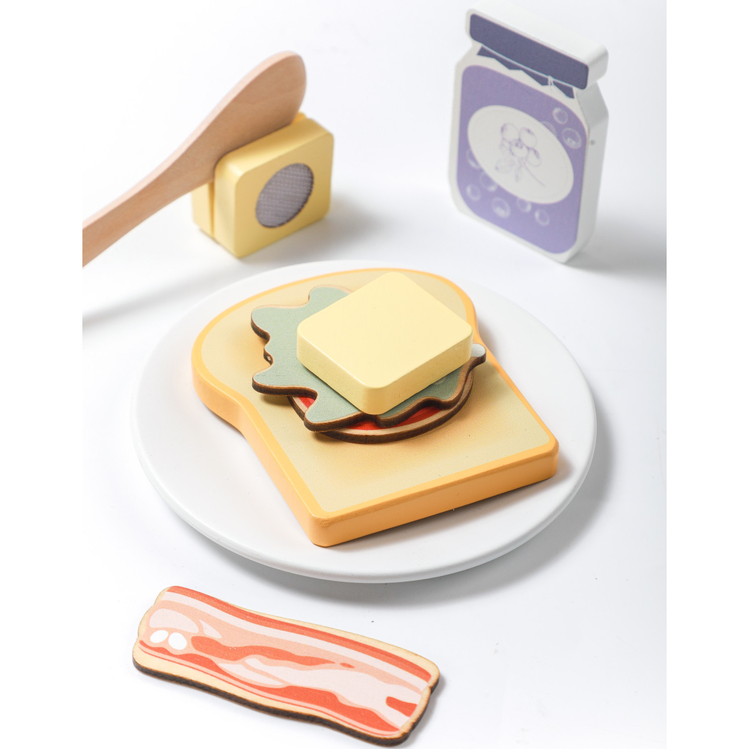 Ξύλινη τοστιέρα με αξεσουάρ Ηλικία: 2+