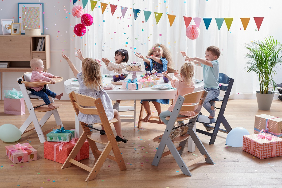 Καρεκλάκι φαγητού KinderKraft ENOCK ξύλινο KKKENOCNAT