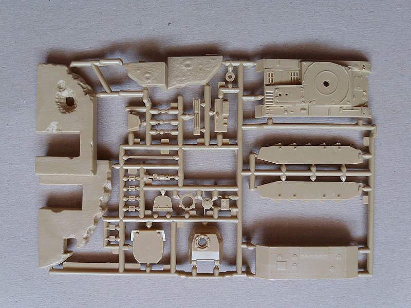 Γερμανικό τανκ του Β' Παγκοσμίου Πολέμου PzKpfw II Ausf. F - προκατασκευασμένο μοντέλο