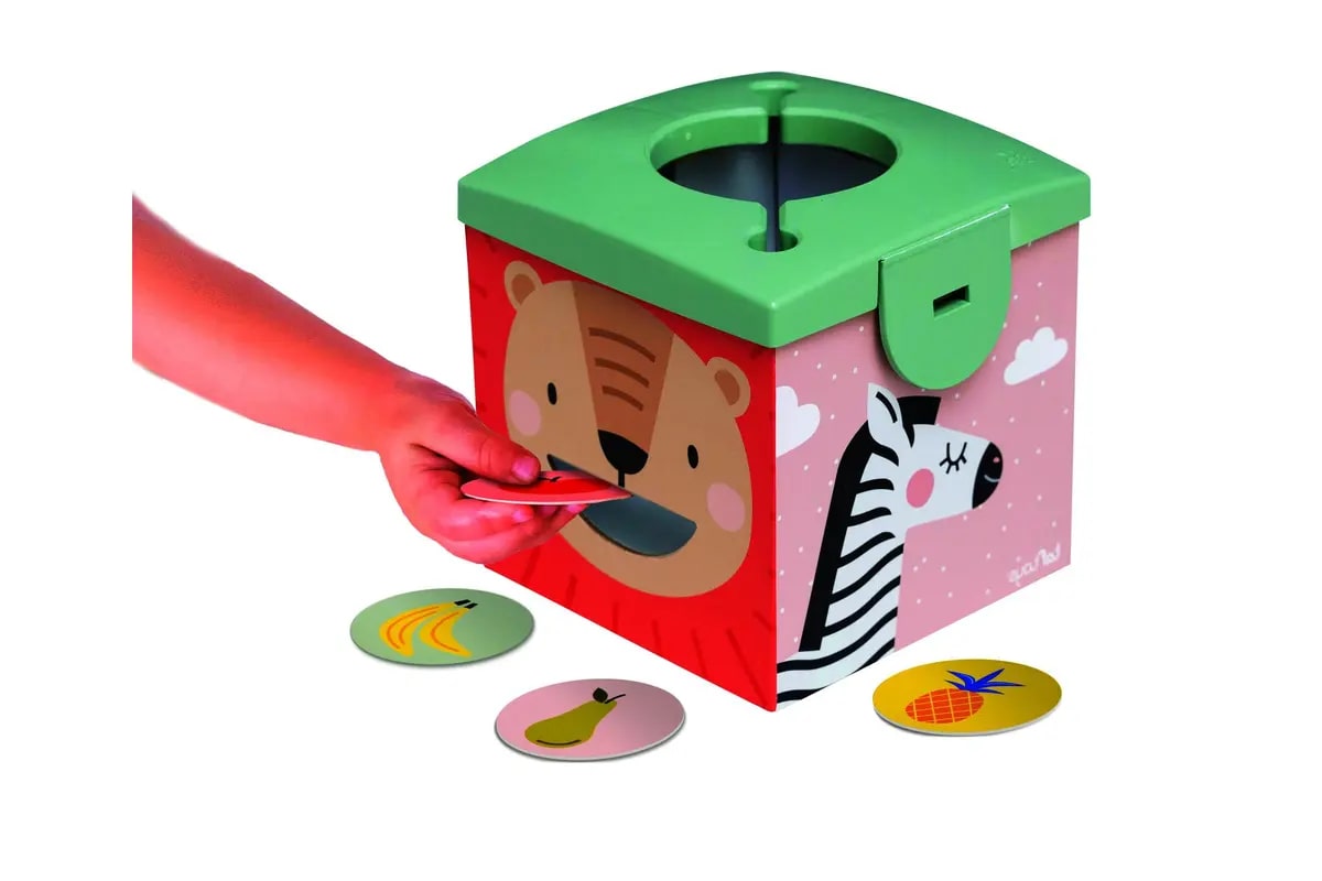 Εκπαιδευτικό παιχνίδι Magic box, 13,5 x 13,5 cm