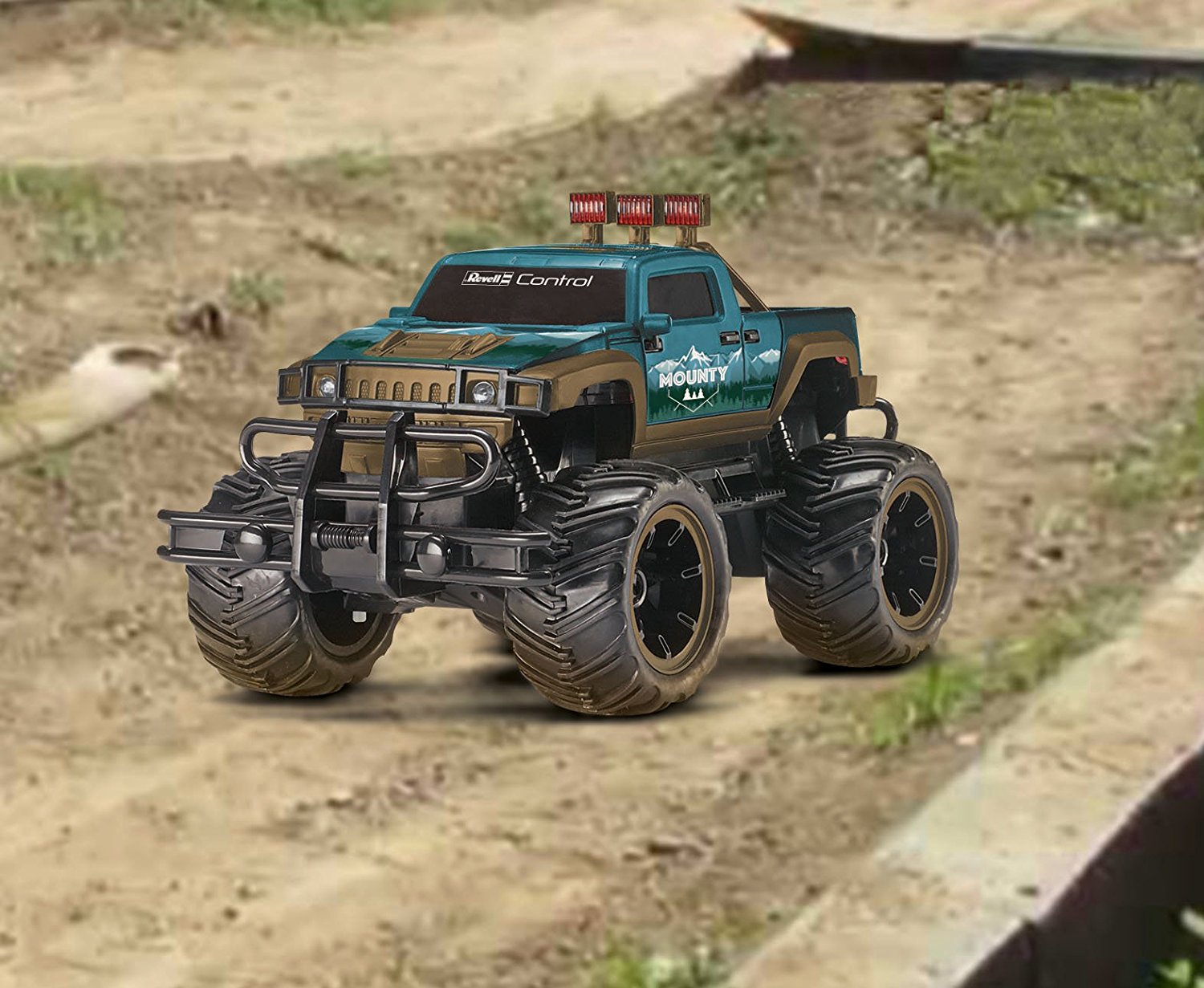 R24472 Monty's Car - RC Control
