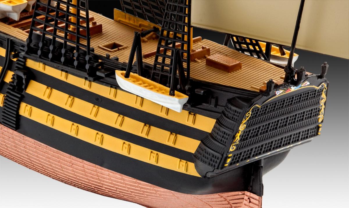 HMS Victory Sailing Ship Building Kit, 45 Τεμάχια