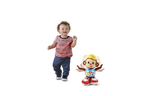 Casey - μια μαϊμού που χορεύει με ήχο και φως